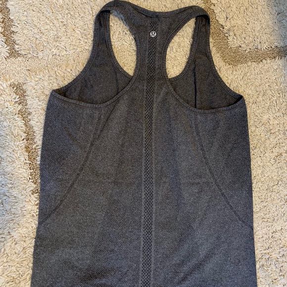 Lululemon! - Picture 3 of 3